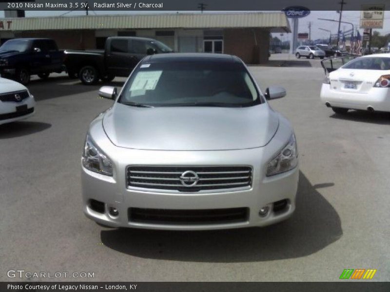 Radiant Silver / Charcoal 2010 Nissan Maxima 3.5 SV