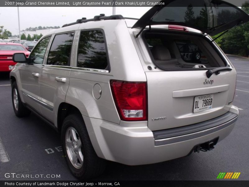 Light Graystone Pearl / Dark Khaki/Light Graystone 2007 Jeep Grand Cherokee Limited