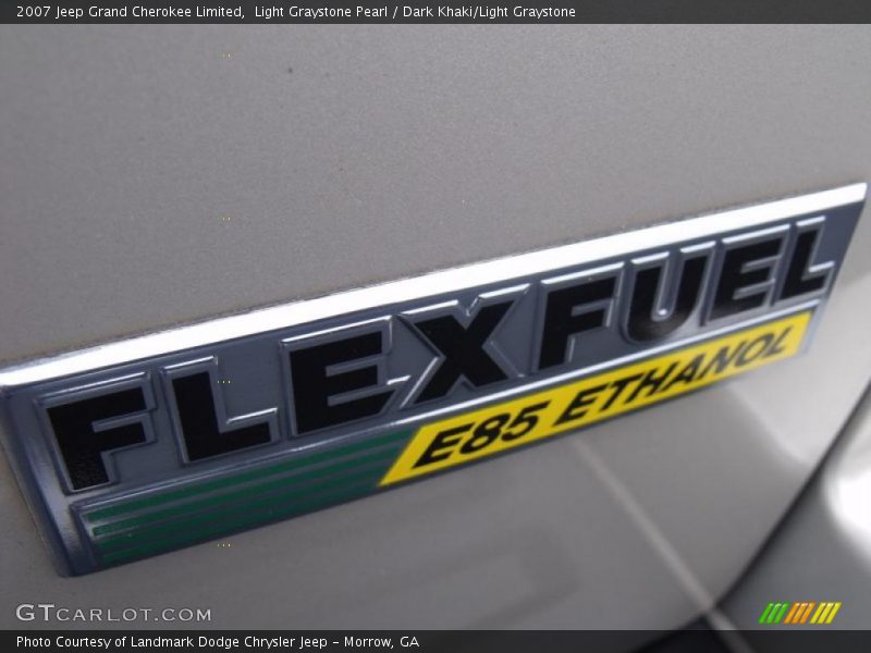 Light Graystone Pearl / Dark Khaki/Light Graystone 2007 Jeep Grand Cherokee Limited