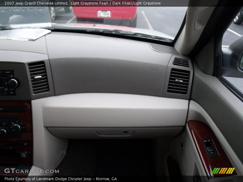 Light Graystone Pearl / Dark Khaki/Light Graystone 2007 Jeep Grand Cherokee Limited