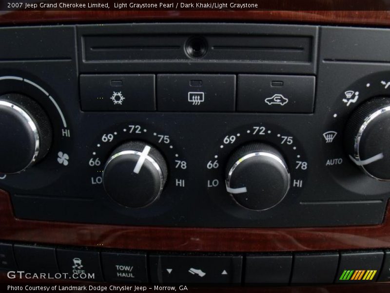 Light Graystone Pearl / Dark Khaki/Light Graystone 2007 Jeep Grand Cherokee Limited