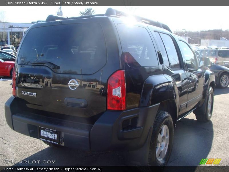 Super Black / Steel/Graphite 2005 Nissan Xterra S 4x4