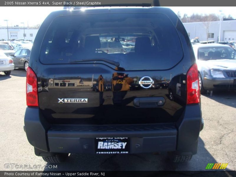Super Black / Steel/Graphite 2005 Nissan Xterra S 4x4