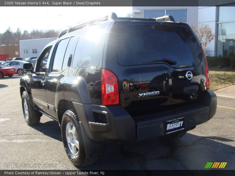 Super Black / Steel/Graphite 2005 Nissan Xterra S 4x4