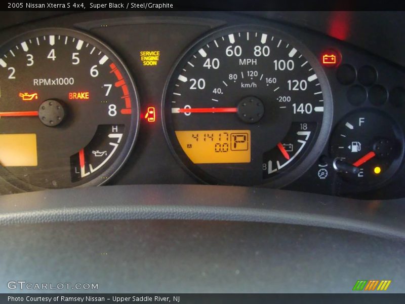Super Black / Steel/Graphite 2005 Nissan Xterra S 4x4
