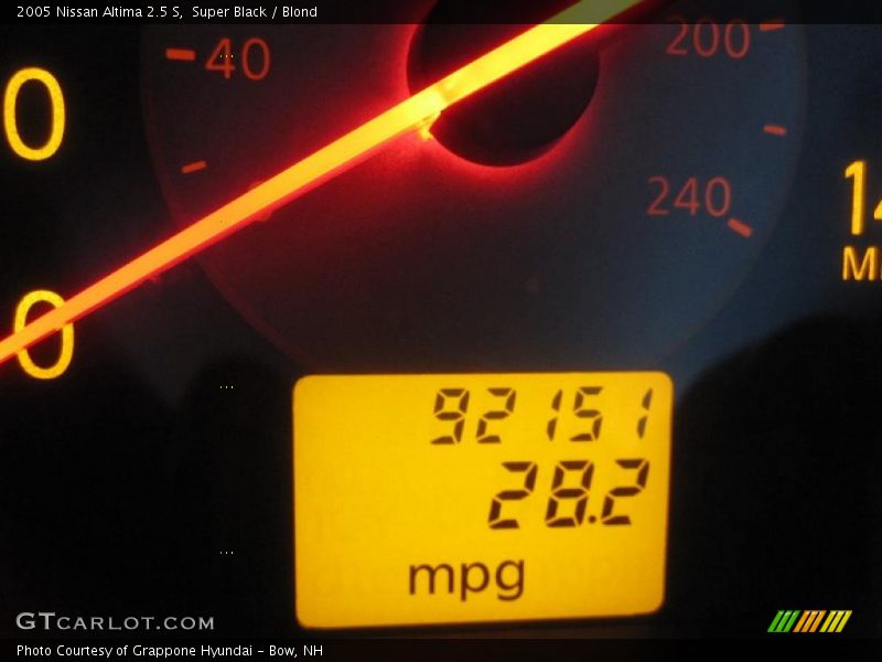Super Black / Blond 2005 Nissan Altima 2.5 S