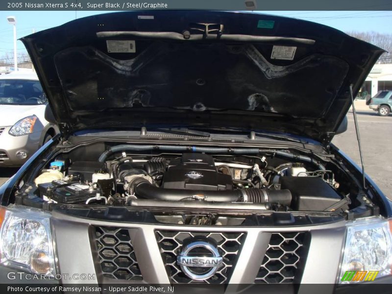 Super Black / Steel/Graphite 2005 Nissan Xterra S 4x4