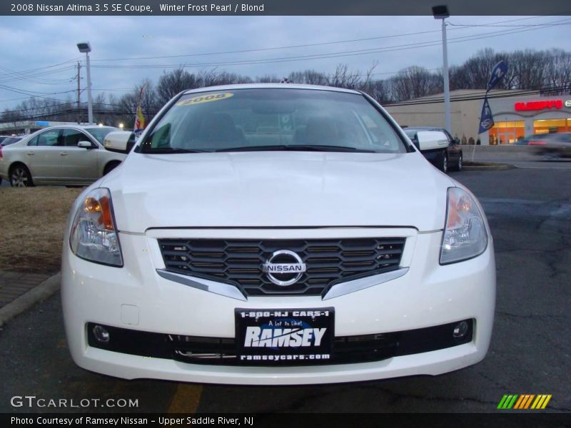 Winter Frost Pearl / Blond 2008 Nissan Altima 3.5 SE Coupe