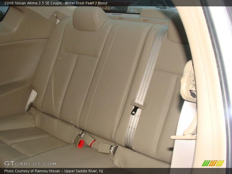 Winter Frost Pearl / Blond 2008 Nissan Altima 3.5 SE Coupe