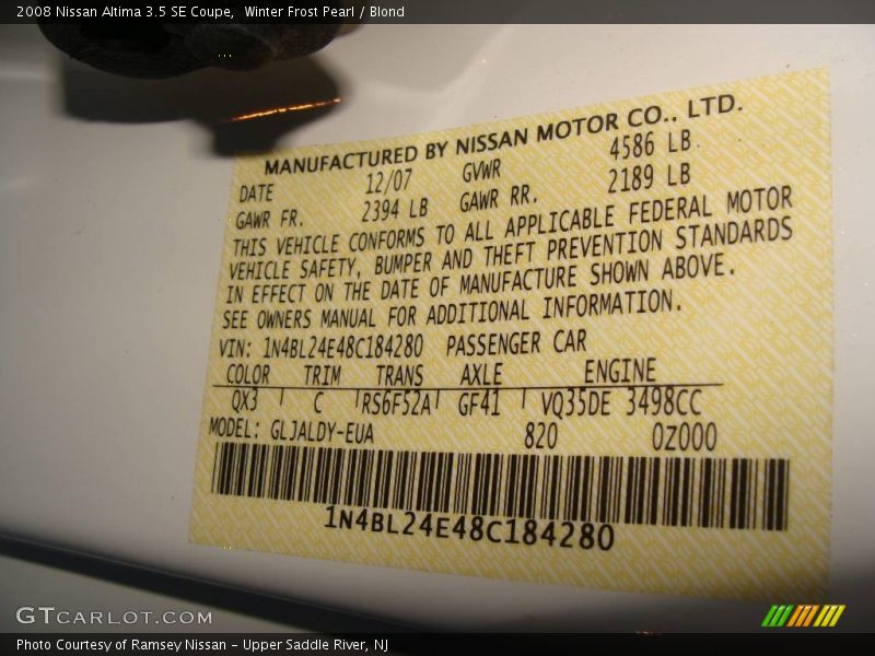 Winter Frost Pearl / Blond 2008 Nissan Altima 3.5 SE Coupe