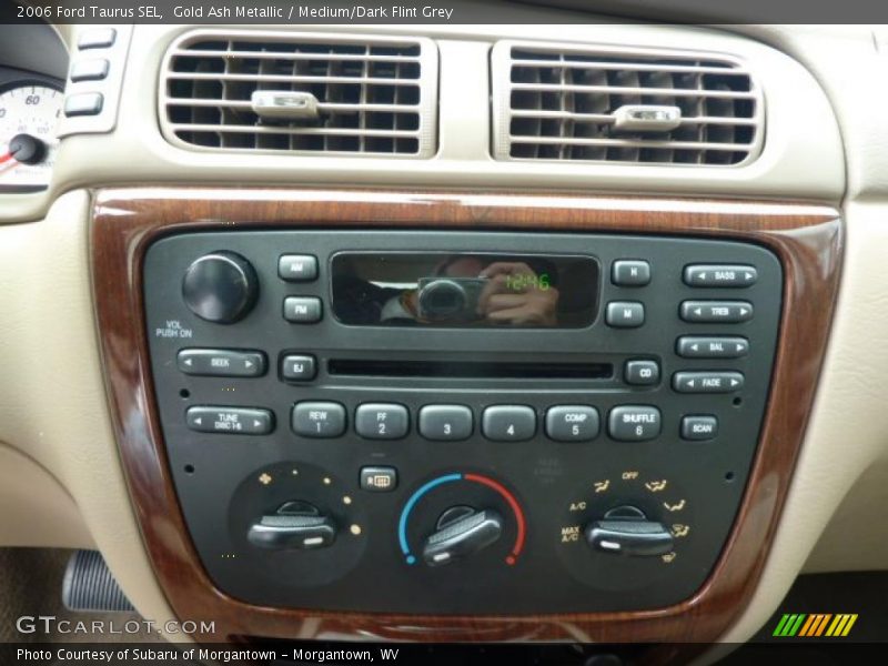 Gold Ash Metallic / Medium/Dark Flint Grey 2006 Ford Taurus SEL