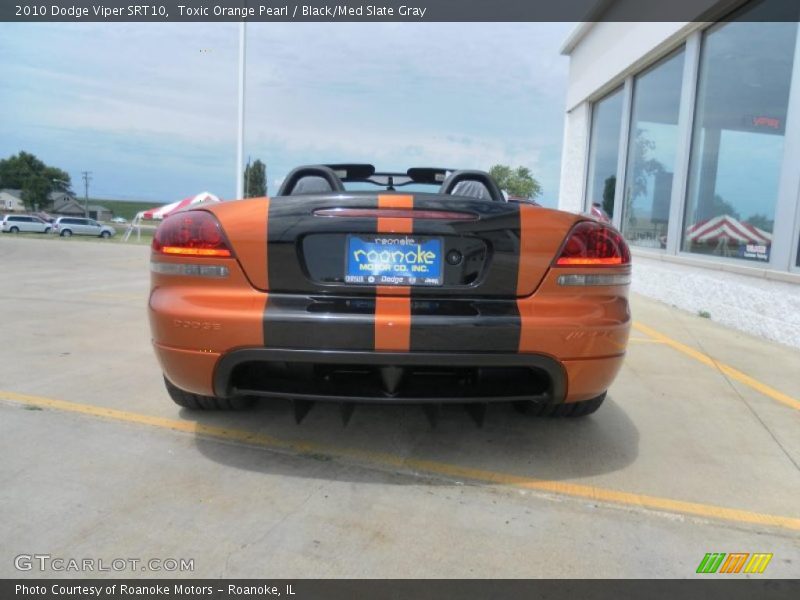 Toxic Orange Pearl / Black/Med Slate Gray 2010 Dodge Viper SRT10