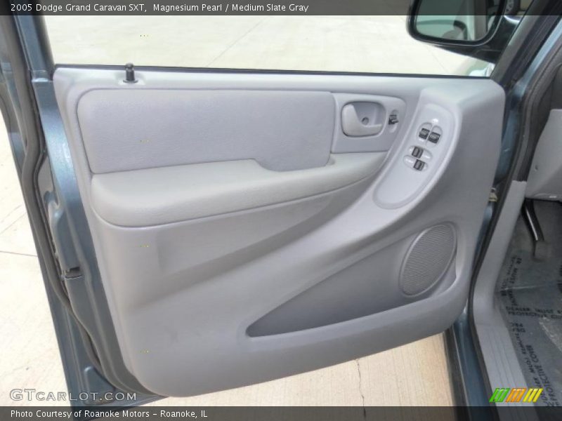 Magnesium Pearl / Medium Slate Gray 2005 Dodge Grand Caravan SXT