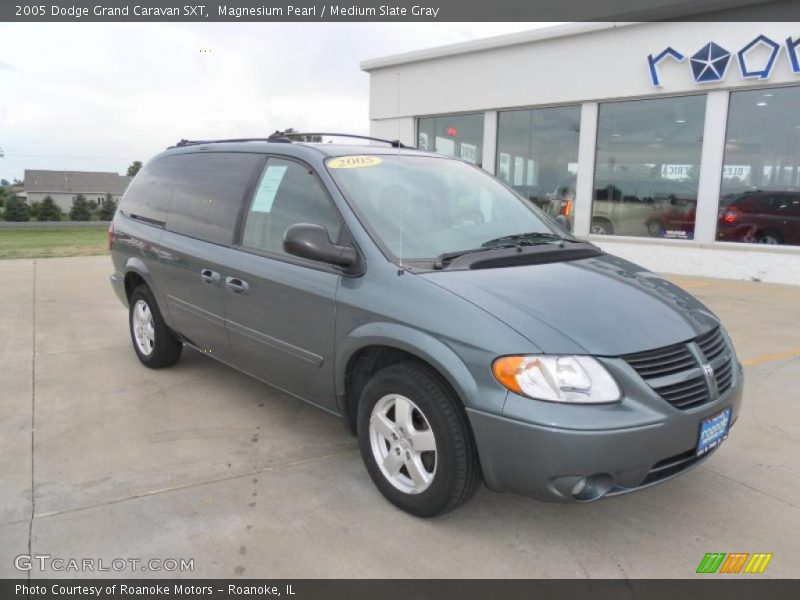 Magnesium Pearl / Medium Slate Gray 2005 Dodge Grand Caravan SXT
