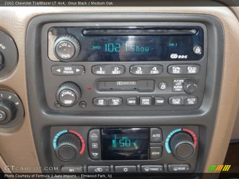 Onyx Black / Medium Oak 2002 Chevrolet TrailBlazer LT 4x4