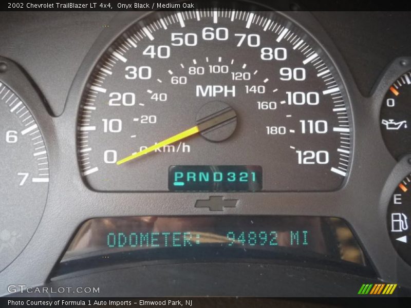 Onyx Black / Medium Oak 2002 Chevrolet TrailBlazer LT 4x4