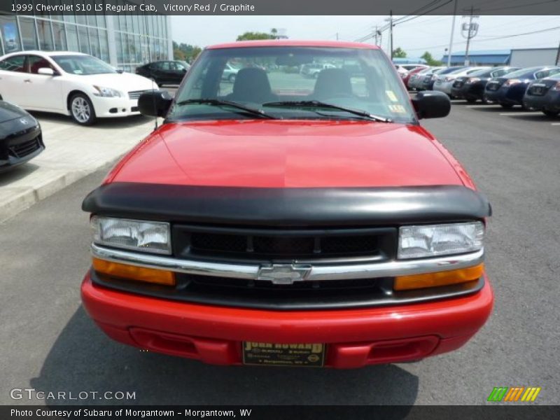 Victory Red / Graphite 1999 Chevrolet S10 LS Regular Cab