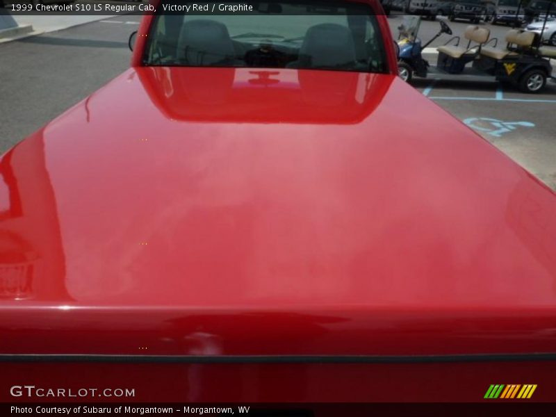 Victory Red / Graphite 1999 Chevrolet S10 LS Regular Cab