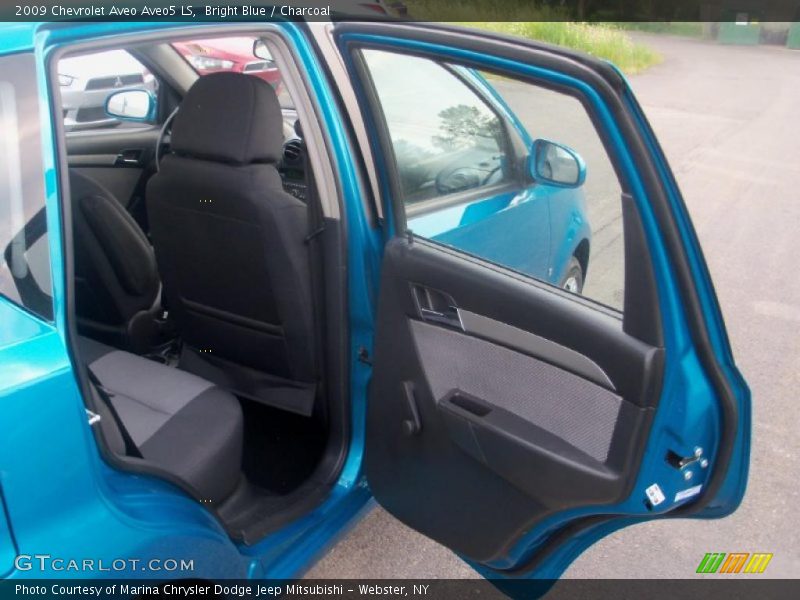 Bright Blue / Charcoal 2009 Chevrolet Aveo Aveo5 LS