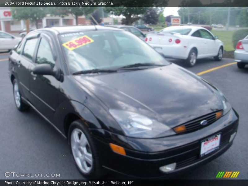 Pitch Black / Medium Graphite 2004 Ford Focus ZTS Sedan