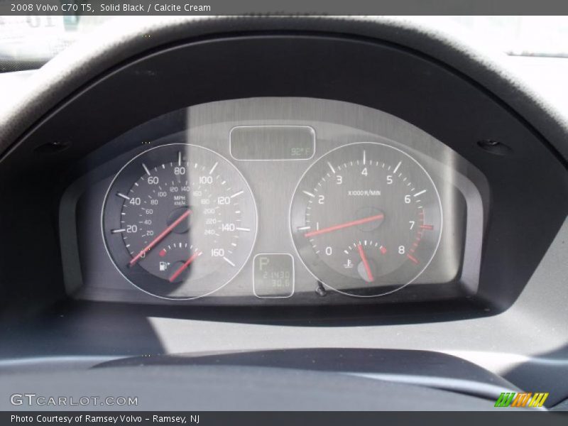 Solid Black / Calcite Cream 2008 Volvo C70 T5