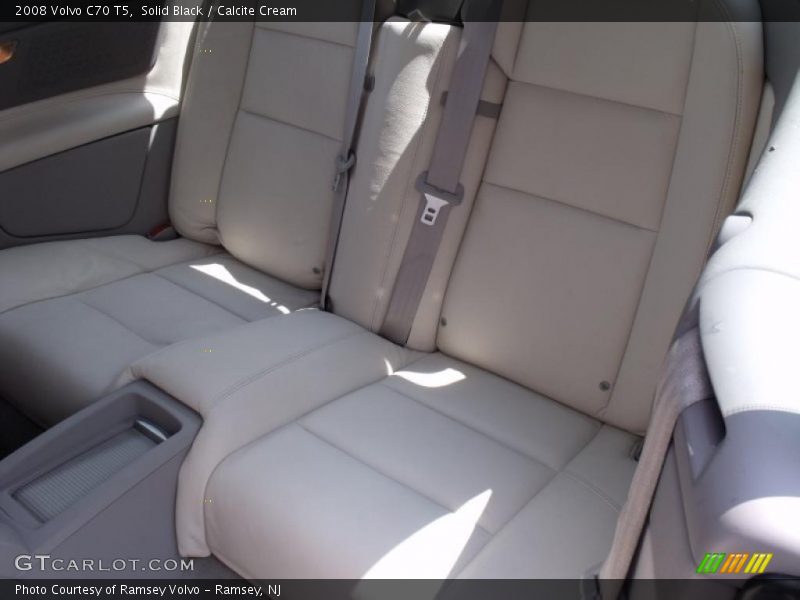 Solid Black / Calcite Cream 2008 Volvo C70 T5