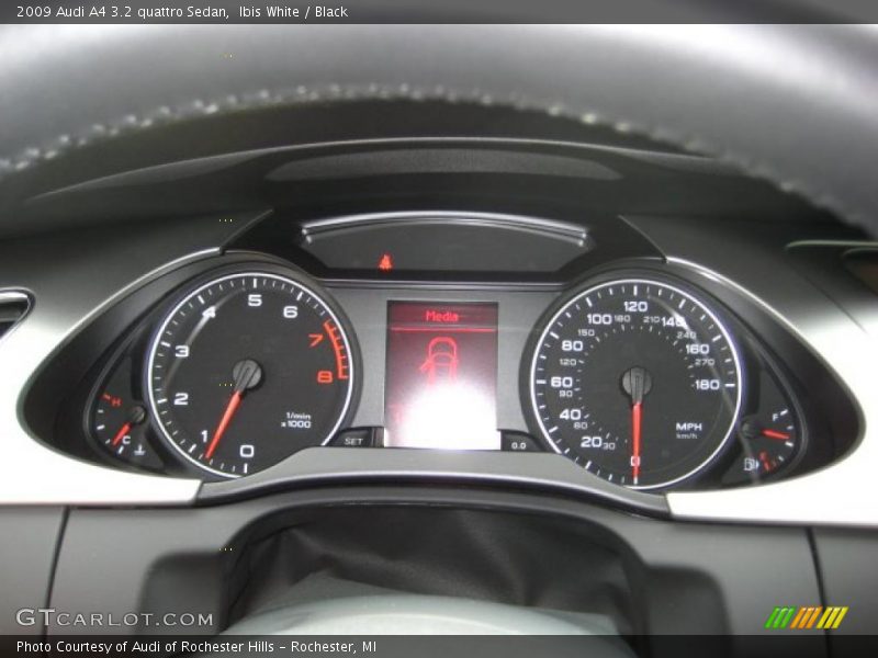 Ibis White / Black 2009 Audi A4 3.2 quattro Sedan