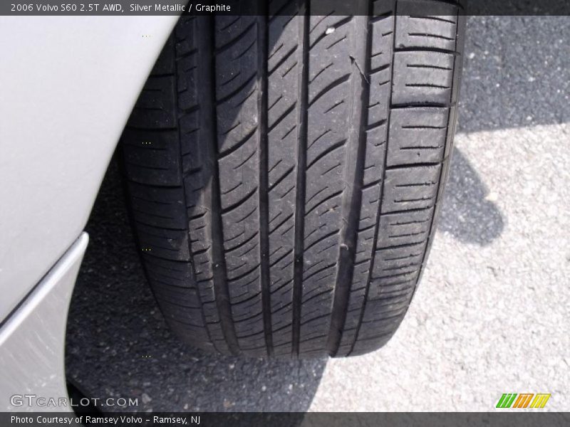 Silver Metallic / Graphite 2006 Volvo S60 2.5T AWD