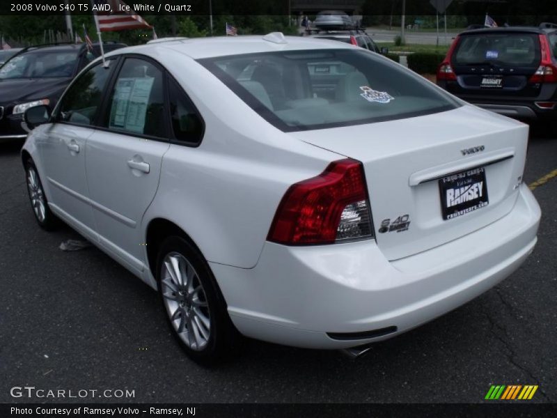 Ice White / Quartz 2008 Volvo S40 T5 AWD