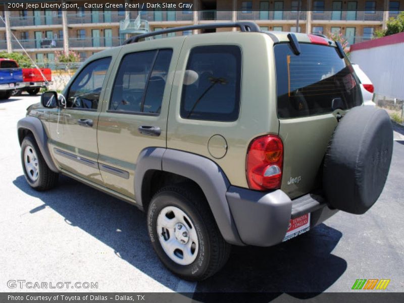 Cactus Green Pearl / Dark Slate Gray 2004 Jeep Liberty Sport