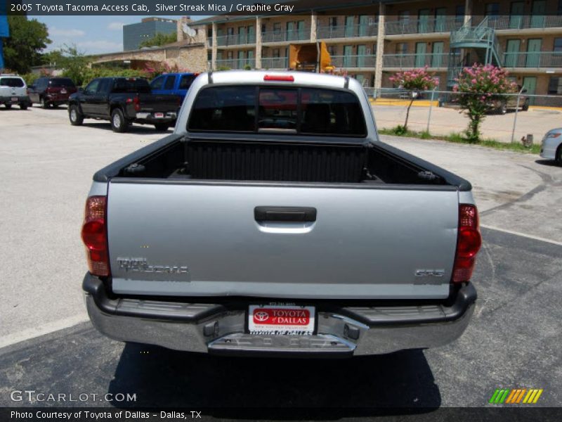 Silver Streak Mica / Graphite Gray 2005 Toyota Tacoma Access Cab
