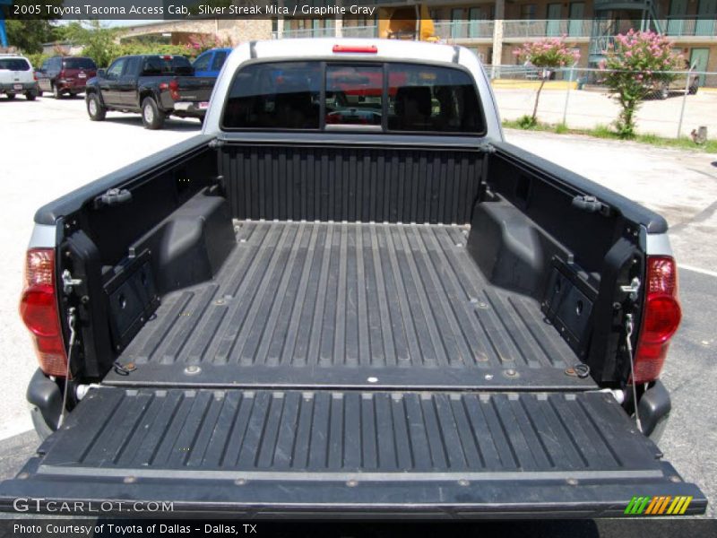 Silver Streak Mica / Graphite Gray 2005 Toyota Tacoma Access Cab