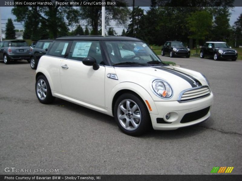 Pepper White / Grey/Carbon Black 2010 Mini Cooper Hardtop