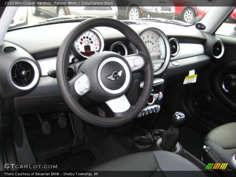 Pepper White / Grey/Carbon Black 2010 Mini Cooper Hardtop
