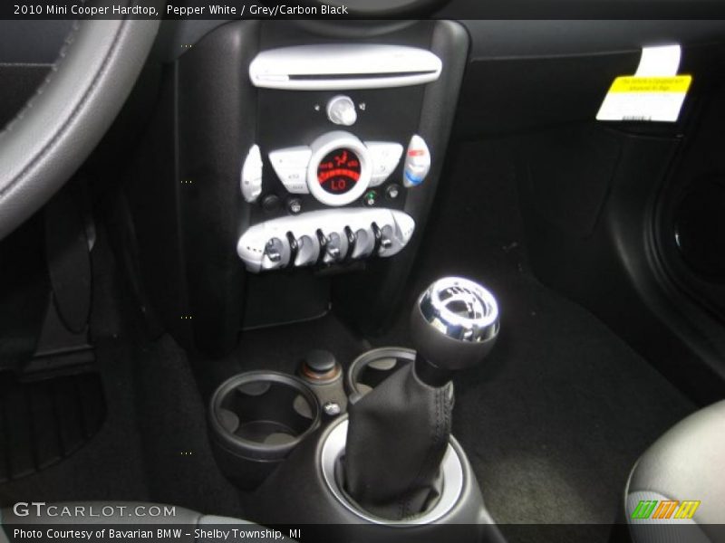 Pepper White / Grey/Carbon Black 2010 Mini Cooper Hardtop