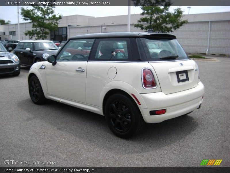 Pepper White / Grey/Carbon Black 2010 Mini Cooper Hardtop