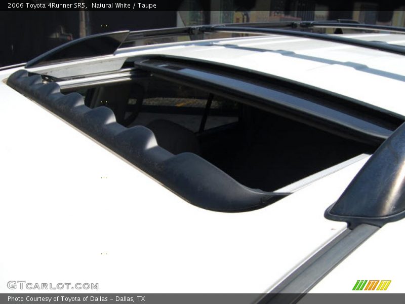 Natural White / Taupe 2006 Toyota 4Runner SR5