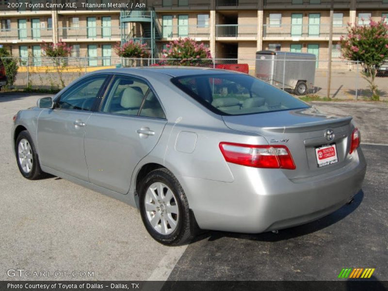 Titanium Metallic / Ash 2007 Toyota Camry XLE