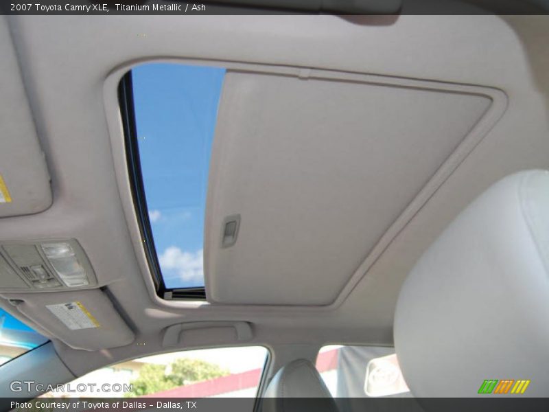 Titanium Metallic / Ash 2007 Toyota Camry XLE