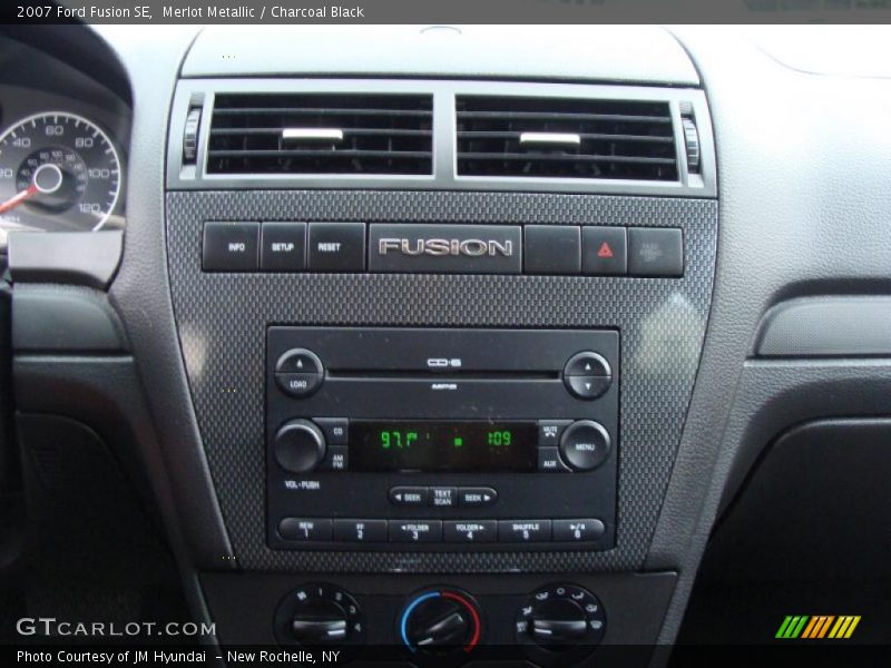 Merlot Metallic / Charcoal Black 2007 Ford Fusion SE