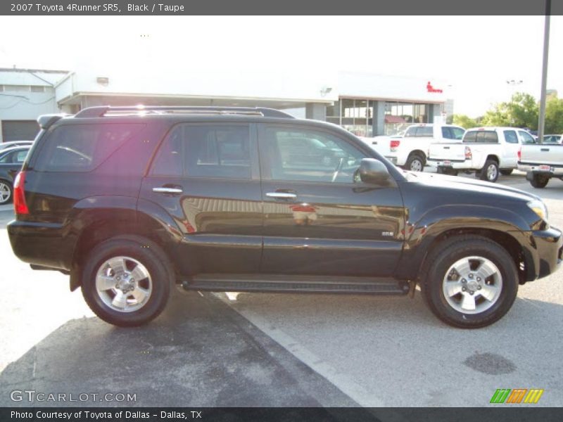 Black / Taupe 2007 Toyota 4Runner SR5