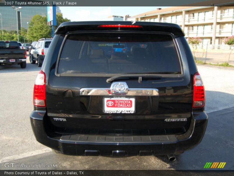 Black / Taupe 2007 Toyota 4Runner SR5