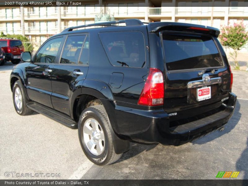 Black / Taupe 2007 Toyota 4Runner SR5