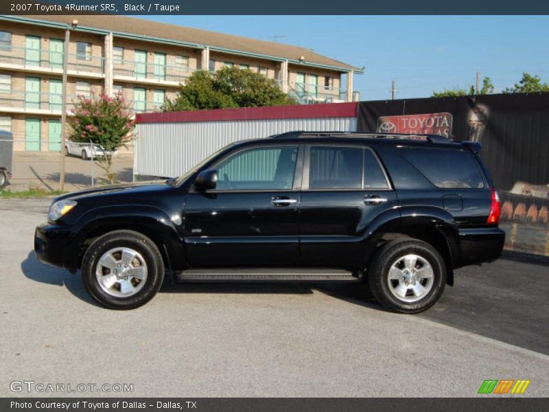 Black / Taupe 2007 Toyota 4Runner SR5