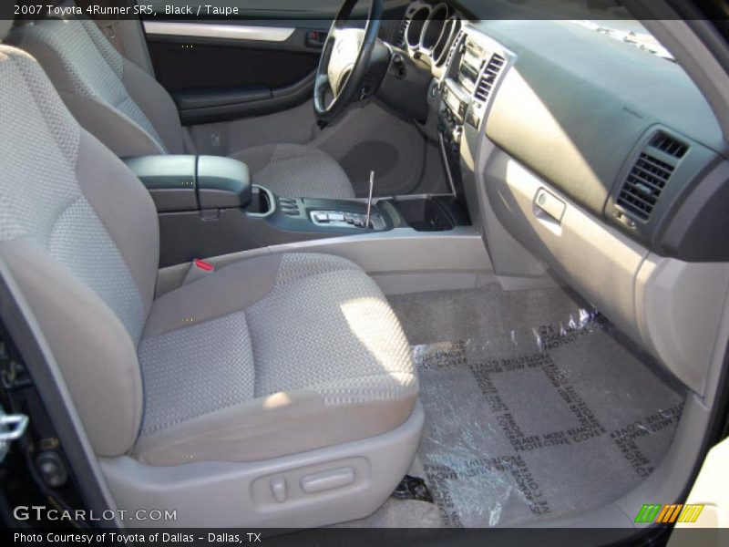 Black / Taupe 2007 Toyota 4Runner SR5