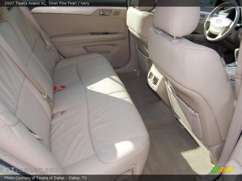 Silver Pine Pearl / Ivory 2007 Toyota Avalon XL