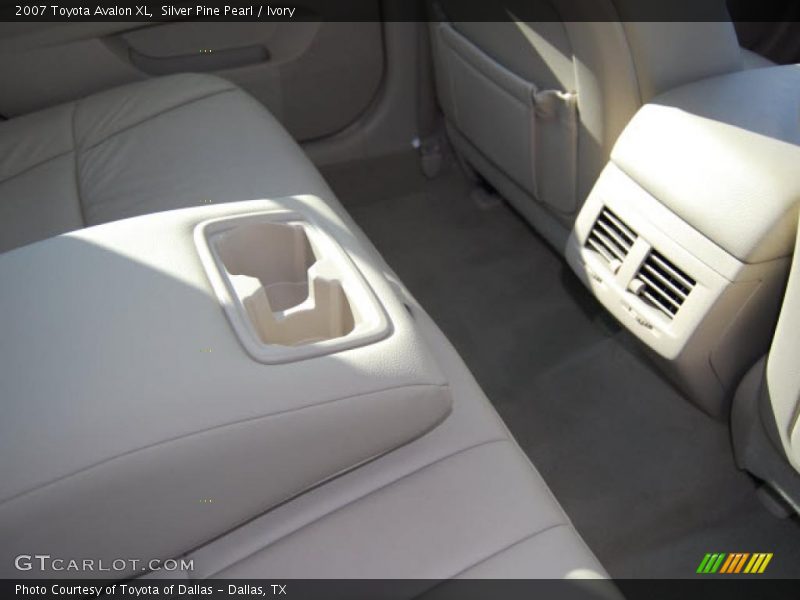 Silver Pine Pearl / Ivory 2007 Toyota Avalon XL