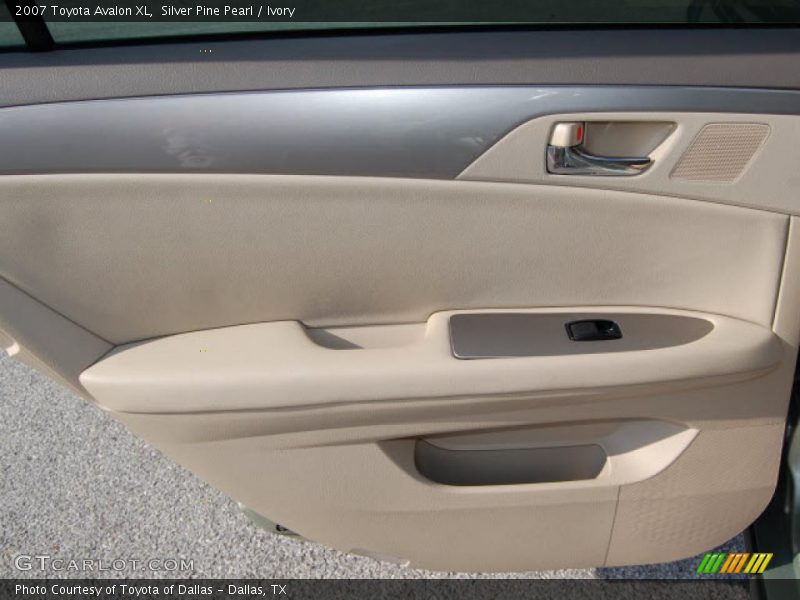 Silver Pine Pearl / Ivory 2007 Toyota Avalon XL