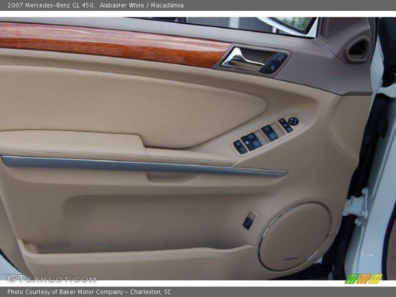 Alabaster White / Macadamia 2007 Mercedes-Benz GL 450