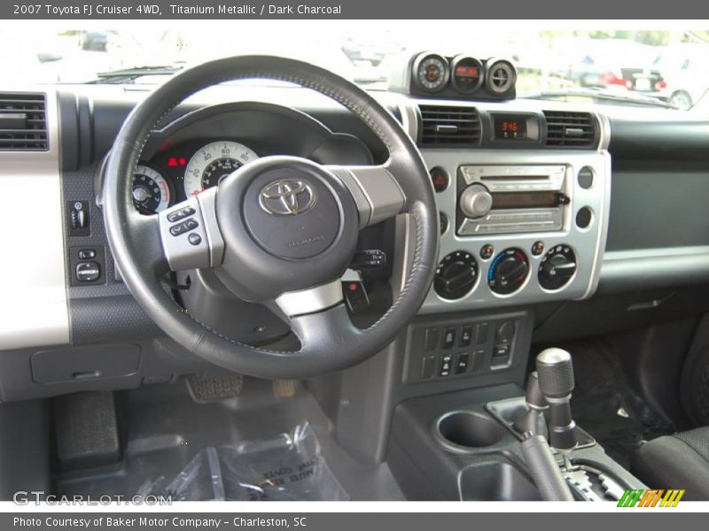 Titanium Metallic / Dark Charcoal 2007 Toyota FJ Cruiser 4WD